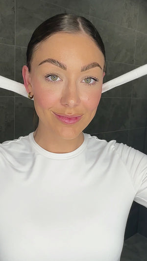 How to use The Gentle Cleanser by Ilumaé